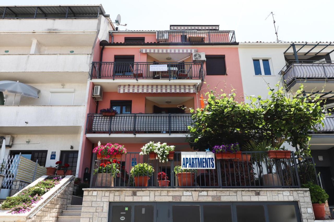 Beautiful Sea View Apartments - Niko Ceko Vrsar Exterior foto